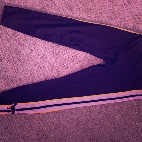 Black and yellow leggings from pink - Picture 1 of 5
